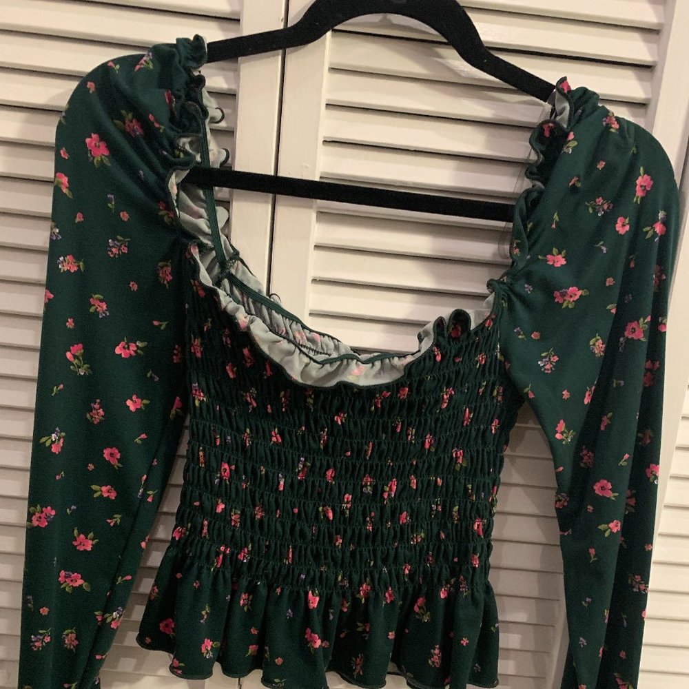 Green Floral Stretchy Top Long Sleeve